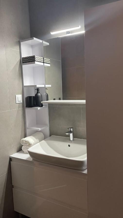 Ad Apartment Zagreb Ngoại thất bức ảnh